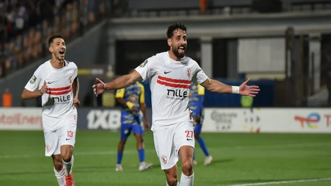 «شوبير» يوضح حقيقة تلقي الزمالك عروضاً لرحيل «الدباغ وعبد المجيد»